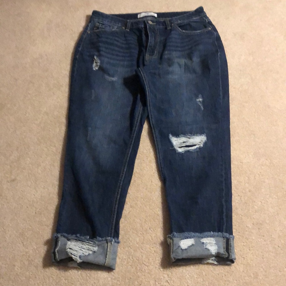 KanCan crop jeans